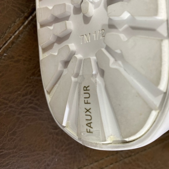 Rebecca Minkoff Women's Shelly Sneaker Boot Size 7.5 Black Leather Zip Faux Fur - Picture 12 of 13